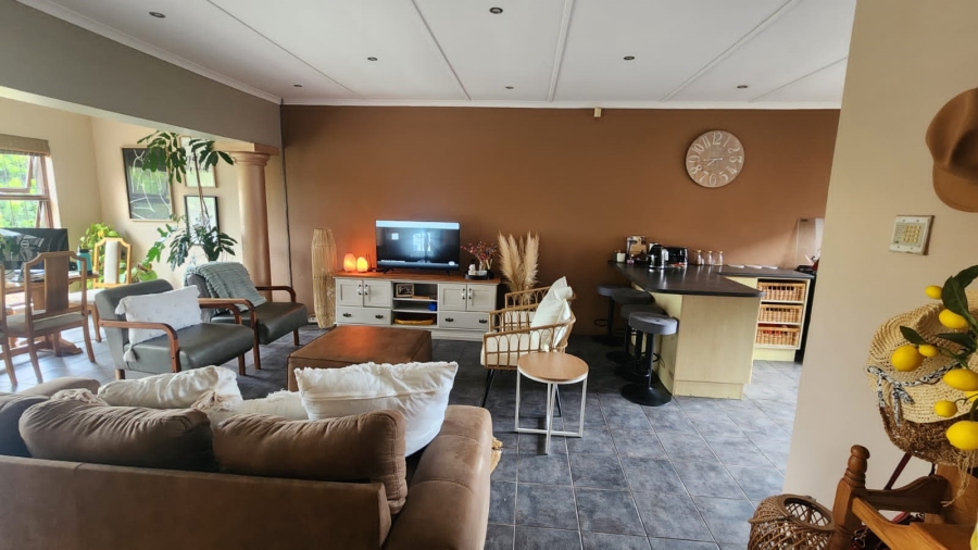 3 Bedroom Property for Sale in Noorsekloof Eastern Cape